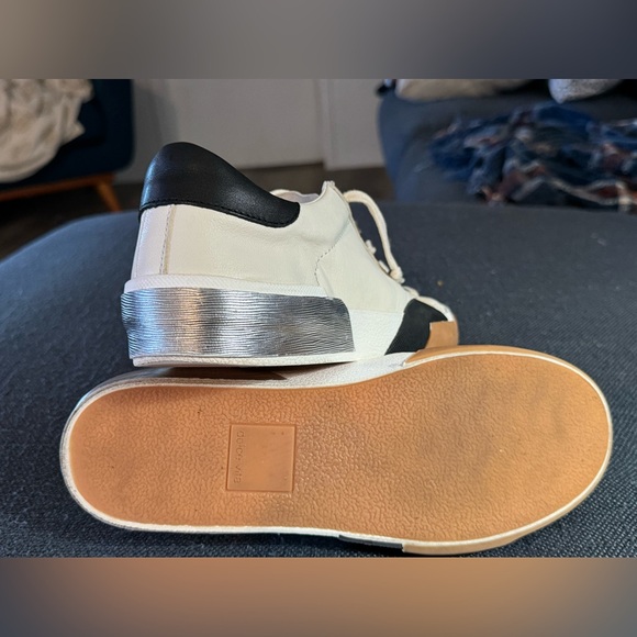 DV Dolce Vita women’s casual comfortable sneaker size 6.5 worn only a few times. - Picture 8 of 11